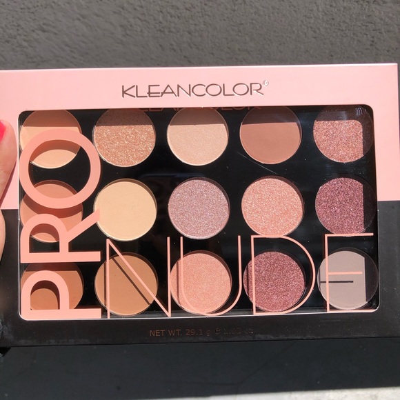 Bundle of neutral eyeshadow pallets - Picture 6 of 7